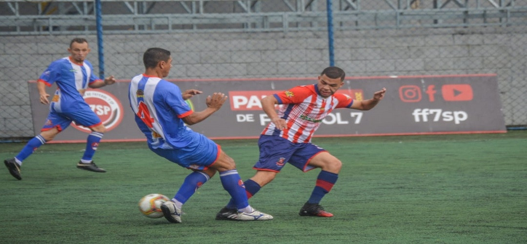 SANTA ISABEL E NACIONAL EMPATAM NA PRIMEIRA PARTIDA SEMIFINAL