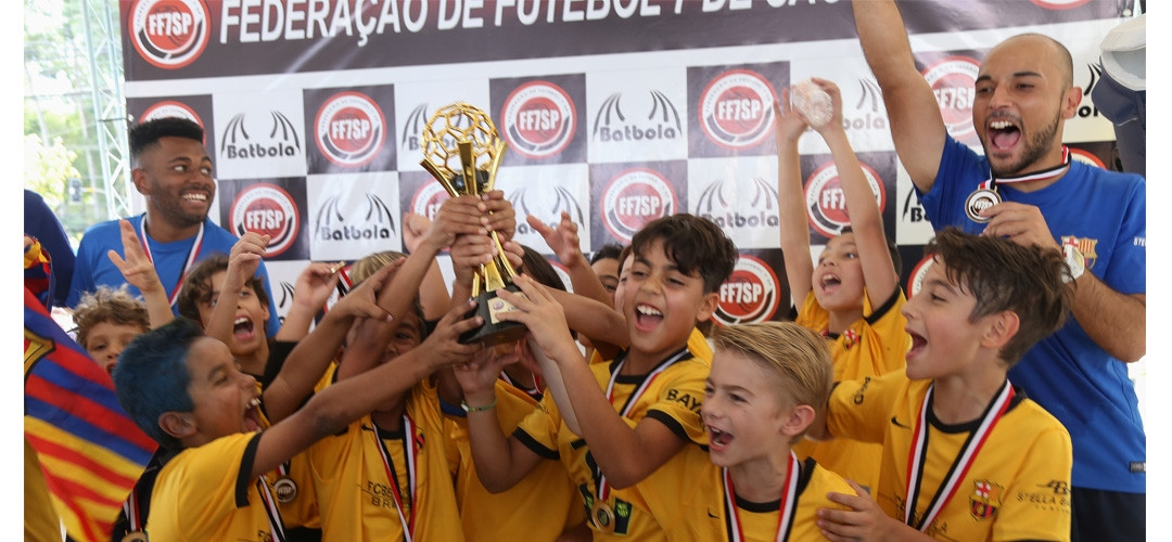 É CAMPEÃOOOOOO !!!  NO SUB 09 BARCELONA VENCE A SéRIE OURO