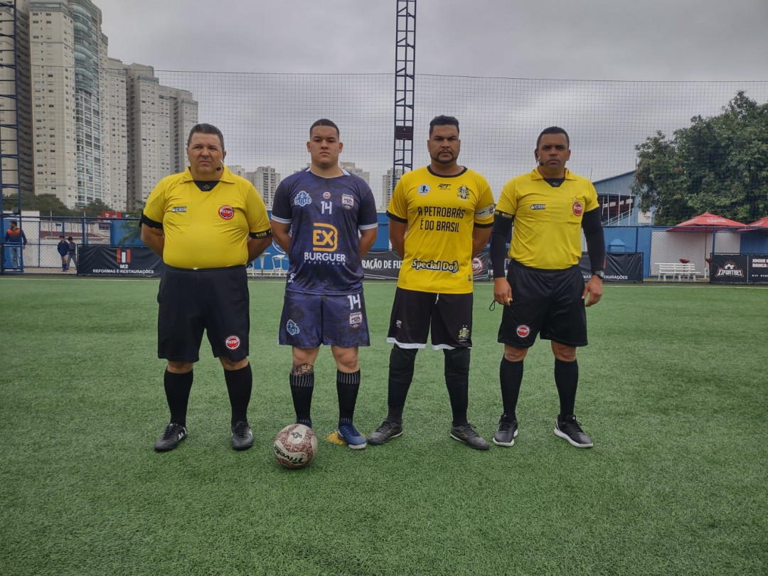 GUARULHOS VENCE CARAGUá, COM BELA ATUAçãO DE RAFãO.